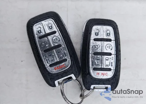 2017 Chrysler Pacifica Touring-L Plus from USA, damaged, VIN 2C4RC1EG8HR550977